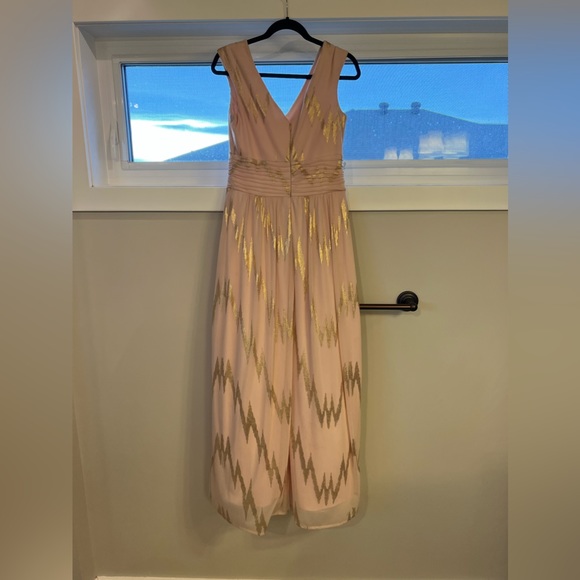 Blush and gold gown - Picture 2 of 3